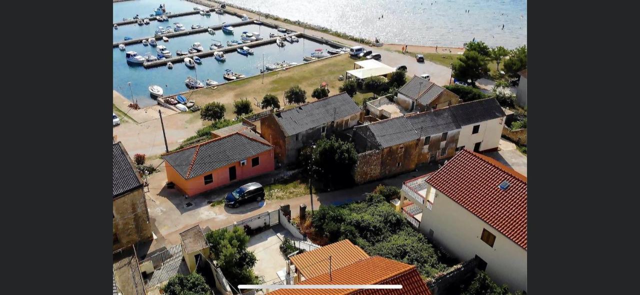 App 4 - 6 Persons Direct On The Seaside, 1St Floor Apartment Ljubac  Exterior photo